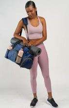 Load image into Gallery viewer, GRAB IT &amp; GO FITNESS TRAVEL DUFFEL BAG- BLUE QUILTED OUTER